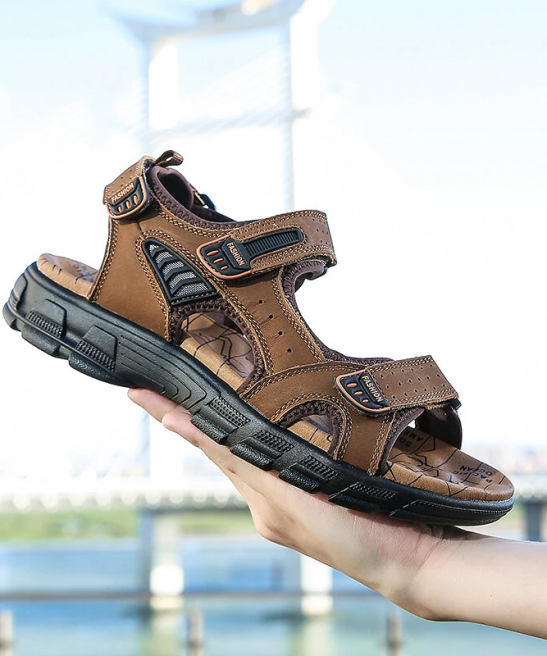 Men Outdoor Casual Cowhide Leather Comfy Non-Slip Beach Sandals